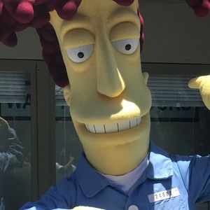 Meet your Posher, Luis